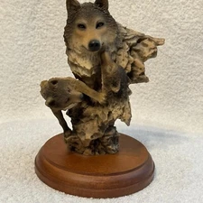 Mill Creek Studios "Peaceful Play" Wolf Sculpture 1994 by Joe Slockbower 7" Tall