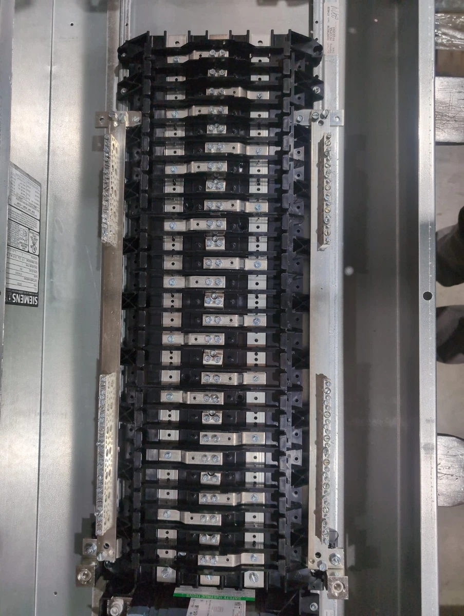 Siemens P1 Panelboard 250A 208/120V 3PH MCB Panel 250 Amp 54 Cir