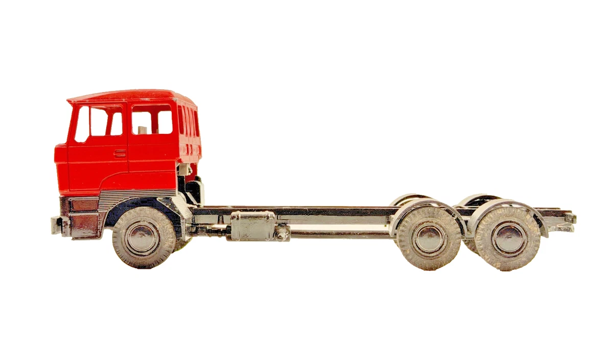 LION TOYS / 1:43 CAMION TRACTEUR ROUTIER DAF + REMORQUE TRANSPORT DE ROOY, equip
