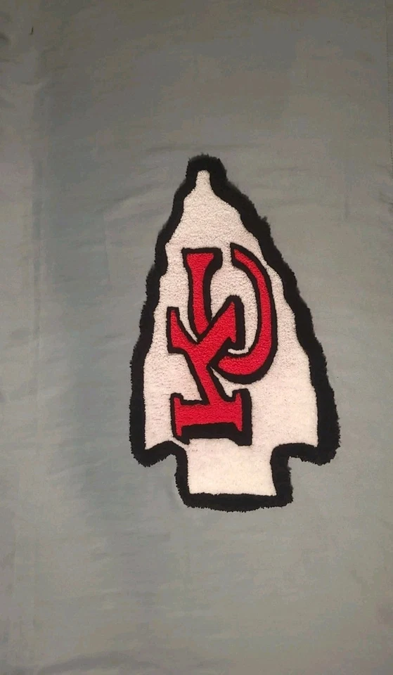 Alfombra de fútbol Kansas hecha a mano acolchada inspirada en deportes 15x25 pulgadas alfombra de fútbol decoración Foto 4 de 4