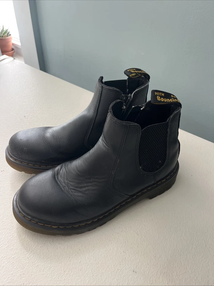 Dr. Martens 2976 Y Quad FL Black Boots size USM 5  USL 6 - Image 3 of 4