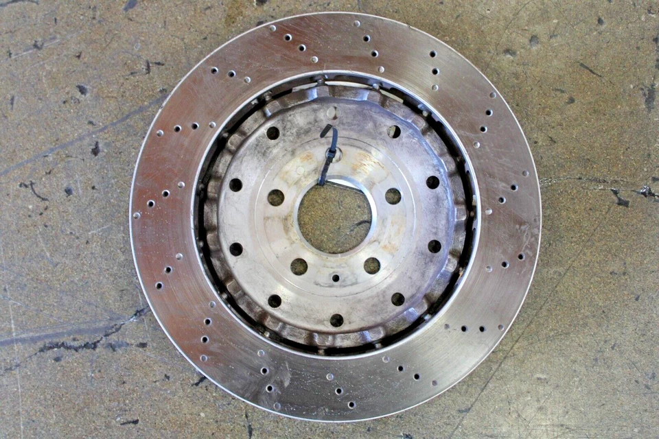 Lamborghini Gallardo LP560, 570, Rear Brake Rotor, Steel Disc, P/N 420615601E - Image 4 of 4