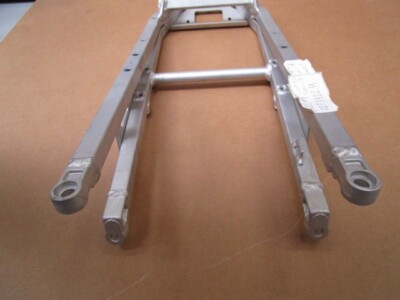 858849 GENUINE APRILIA RSV4 / V4 TUONO REAR SUBFRAME | eBay UK