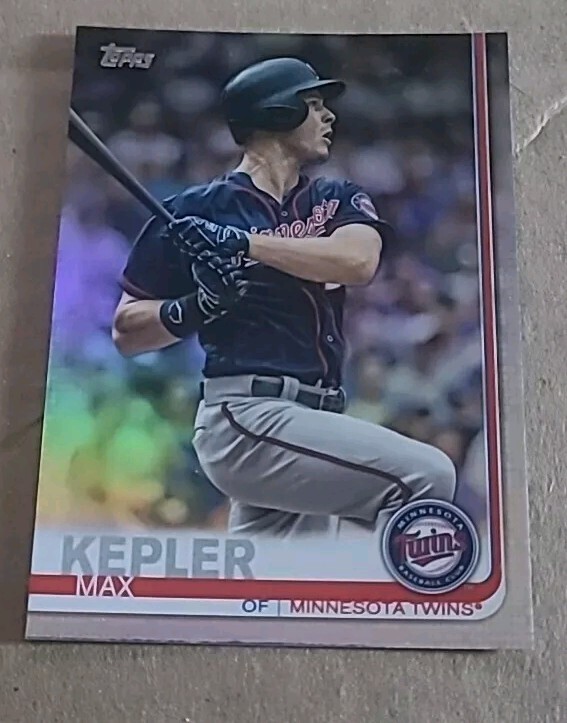 2019 Topps Series 2 Rainbow Foil #438 Max Kepler R2