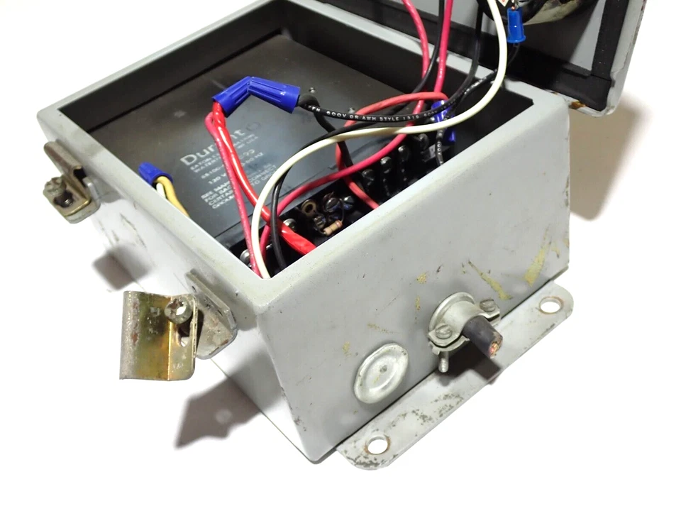 DURANT 100 SOLID STATE COUNTER USED 85100-450 - Image 4 of 4