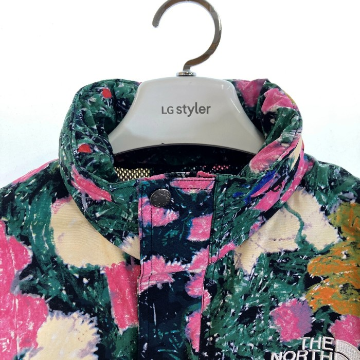 SUPREME x THE NORTH FACE CONVERTIBLE JACKET Floral Print