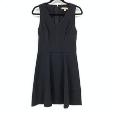 Banana Republic Fit & Flare Sleeveless V-Neck Dress Womens Size 6 Black