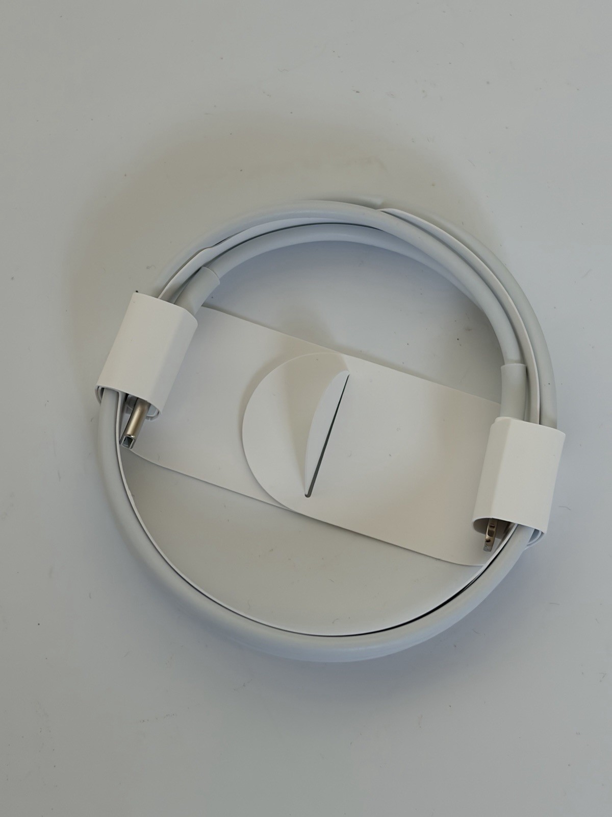 Apple MX0K2AM/A USB-C to Lightning Cable-image