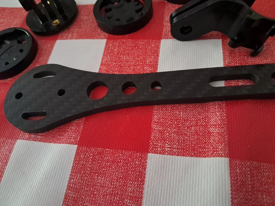 Acople Ciclocomputador Carbono - Imagen 3 de 3