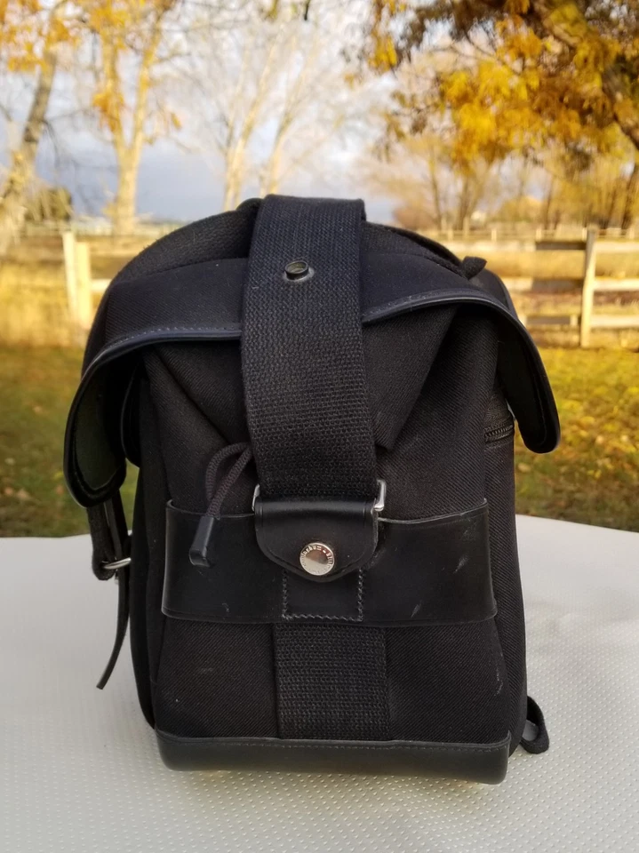 Billingham 306 相机包 - 黑色 带黑色皮革装饰  — 第 3/4 张图片