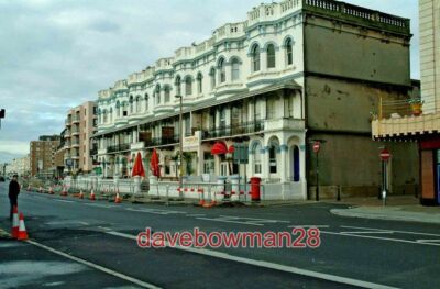 PHOTO  WORTHING MARINE PARADE INCLUDING TANGERINE BAR CAFE AND CORNER OF BATH PL