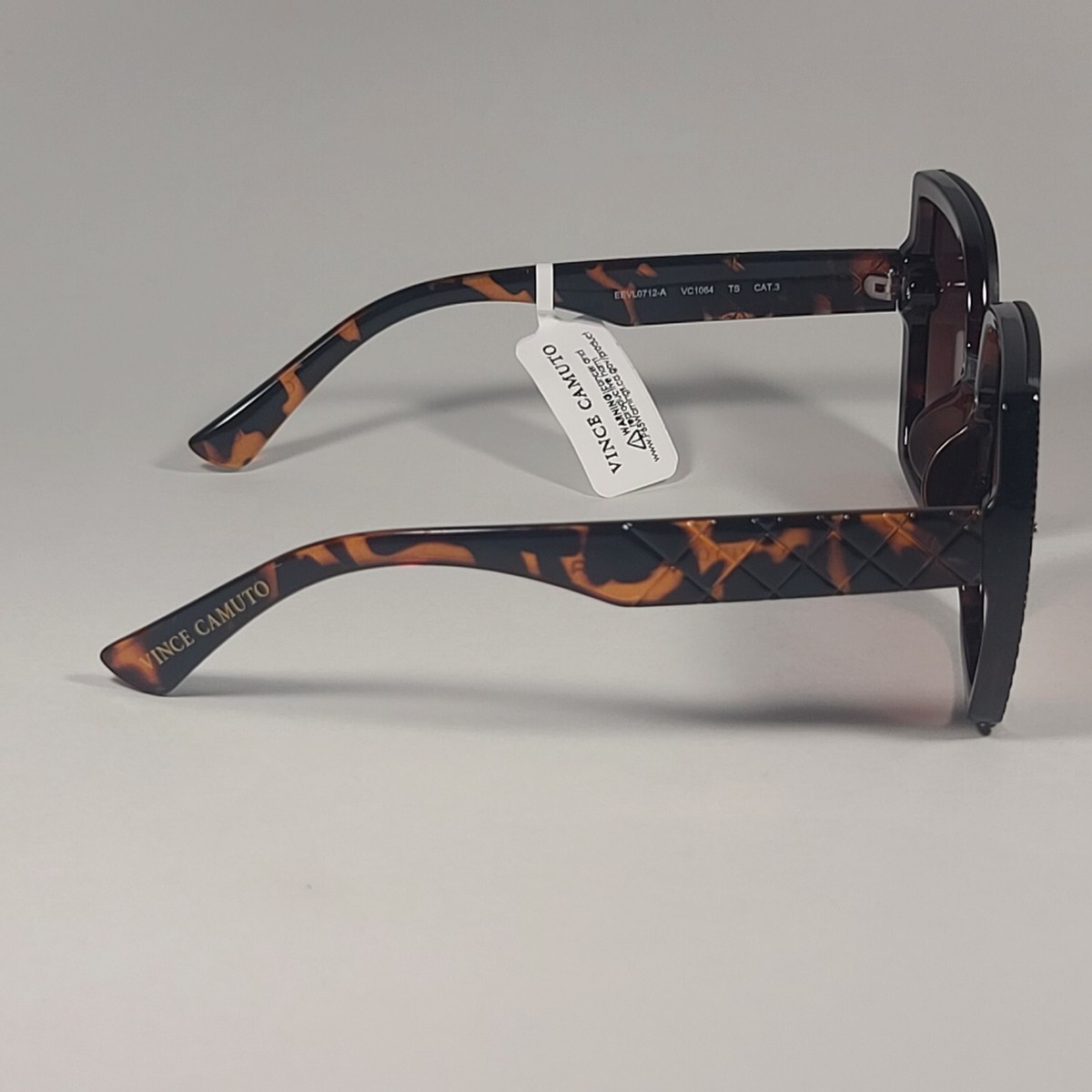 Vince Camuto VC1064 TS Oversize Butterfly Sunglasses Brown  display picture 1