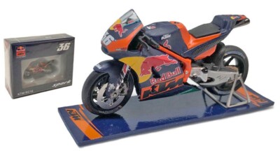 Spark MotoGP Racing Motorbike Replicas - 1/43 Scale | eBay