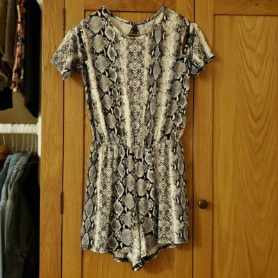 Boohoo White Black Snake Animal Print Cold Shoulder Playsuit Cut