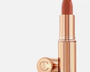 Charlotte Tilbury KISSING Fallen From The Lipstick Tree Stoned Rose 0.12 Oz NIB