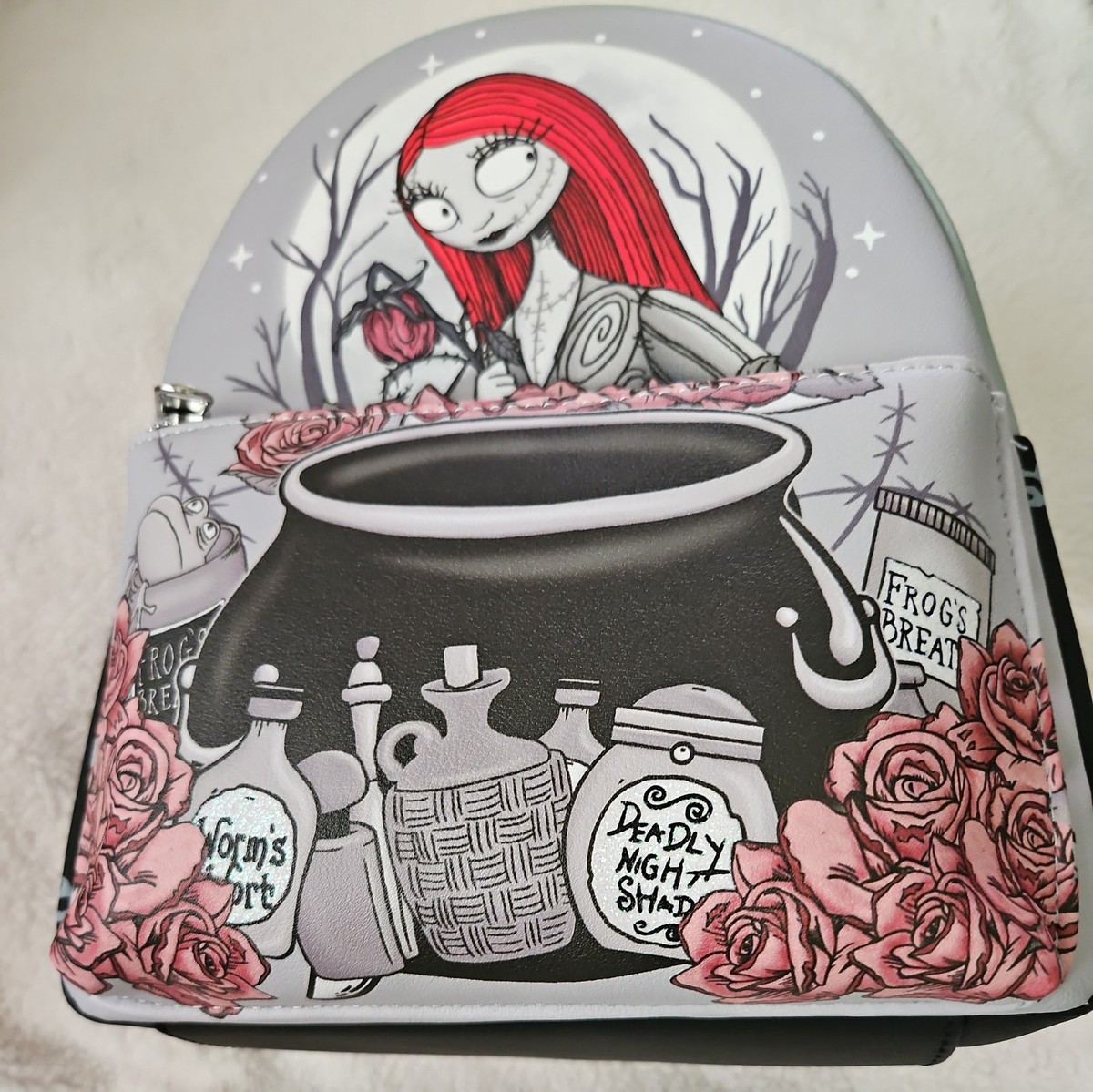 NEW! Loungefly Disney Nightmare Before Christmas Sally  display picture 1