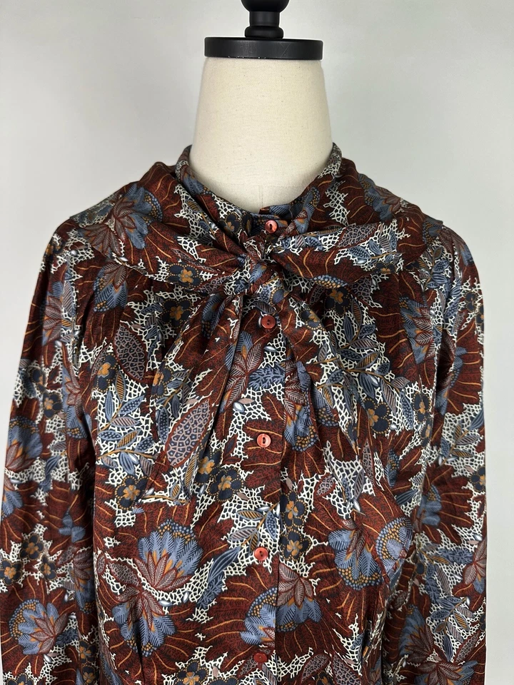 Blusa paisley vintage anos 80 amarrar frente colarinho marinheiro tom terra chocolate marrom - Imagem 2 de 4