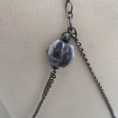 ANN FONTAINE GORGEOUS GREY VELVET BALL BELT DARK SILVER CHAIN CARRIE Silver Metallic Leather Wide Floral Belt: Women main image 4