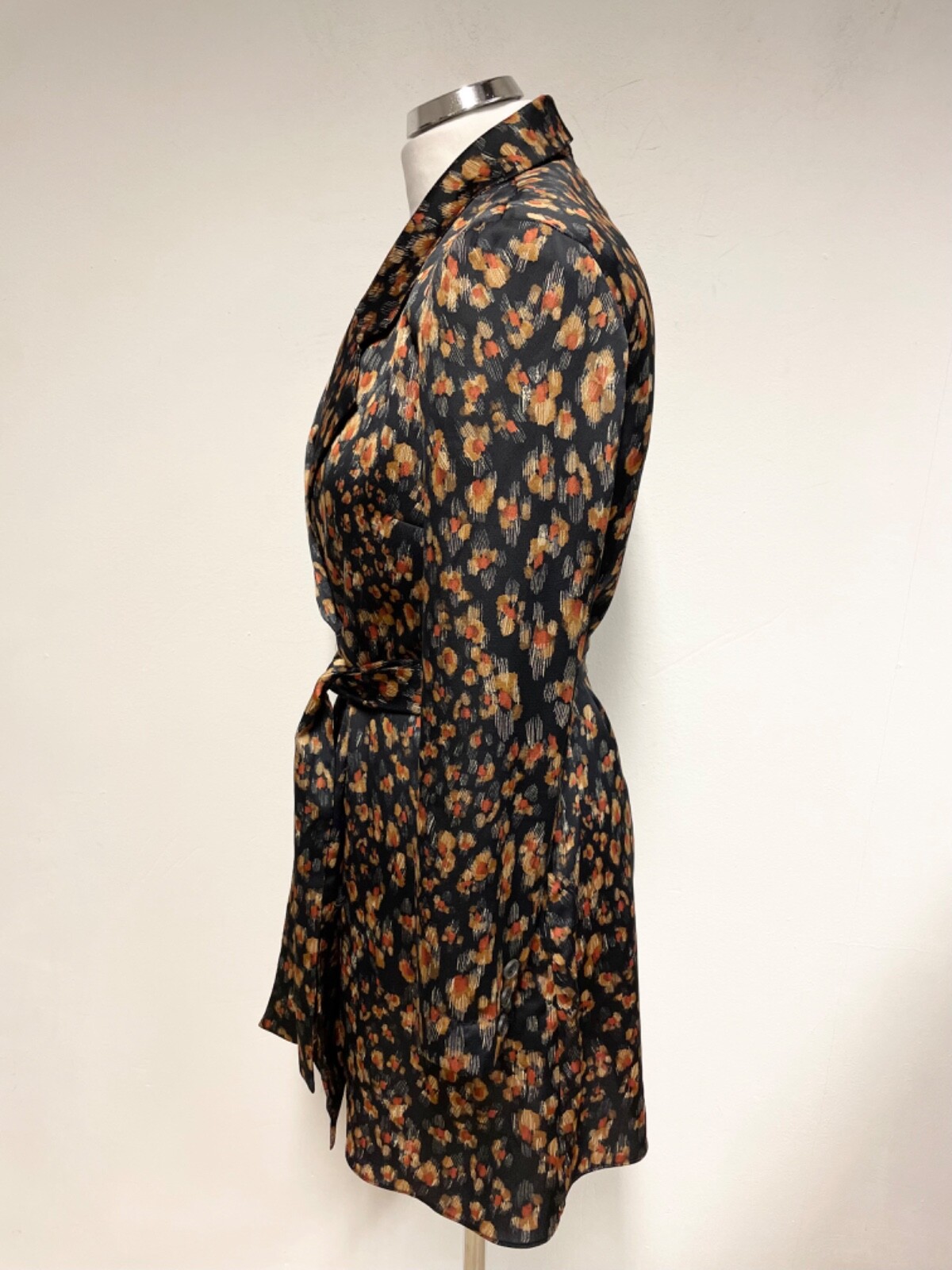 ZARA BASIC BLACK & RUST PRINT DOUBLE BREASTED COL… - image 3