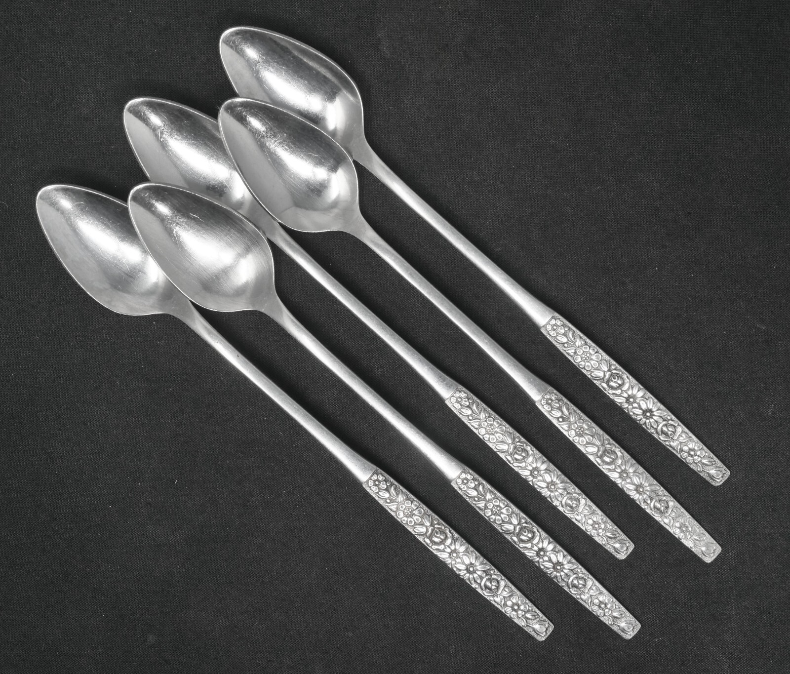 Oneida MALIBU Stainless Iced Teaspoon set of 5. 7 5/8