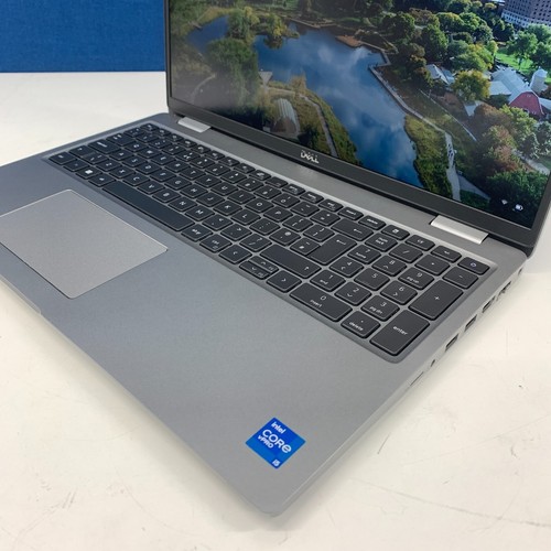 Dell Latitude 5520, i5-1135G7, 16GB RAM, 256GB SSD, Win 11, *BEZEL DMG + B GRD* - Picture 4 of 9