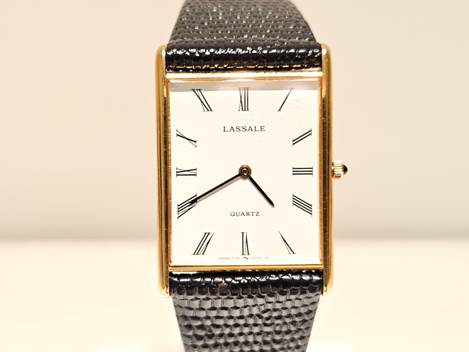 PRESIDENT'S GOLD QUARTZ PLATED CLUB "LASSALE"(SEIKO) MEN TANK VINTAGE HP WATCH - VintageWatches.PK PRESIDENT'S GOLD QUARTZ PLATED CLUB "LASSALE"(SEIKO) MEN TANK VINTAGE HP WATCH - vintagewatches.pk