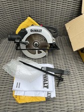 DeWalt 1350W 240V 184mm Corded Circular saw DWE560