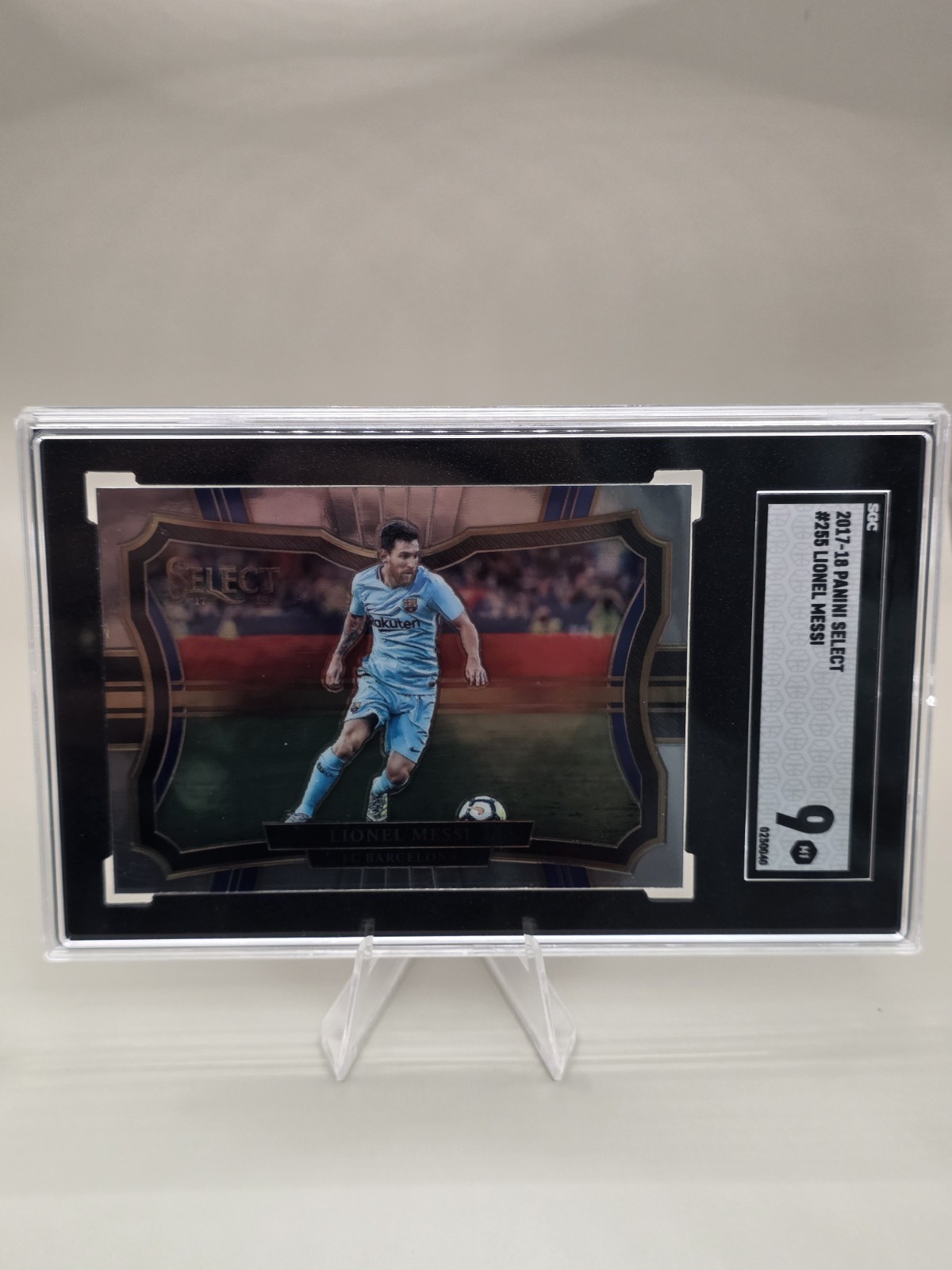 2017-18 Panini Select - Field Level Lionel Messi #255