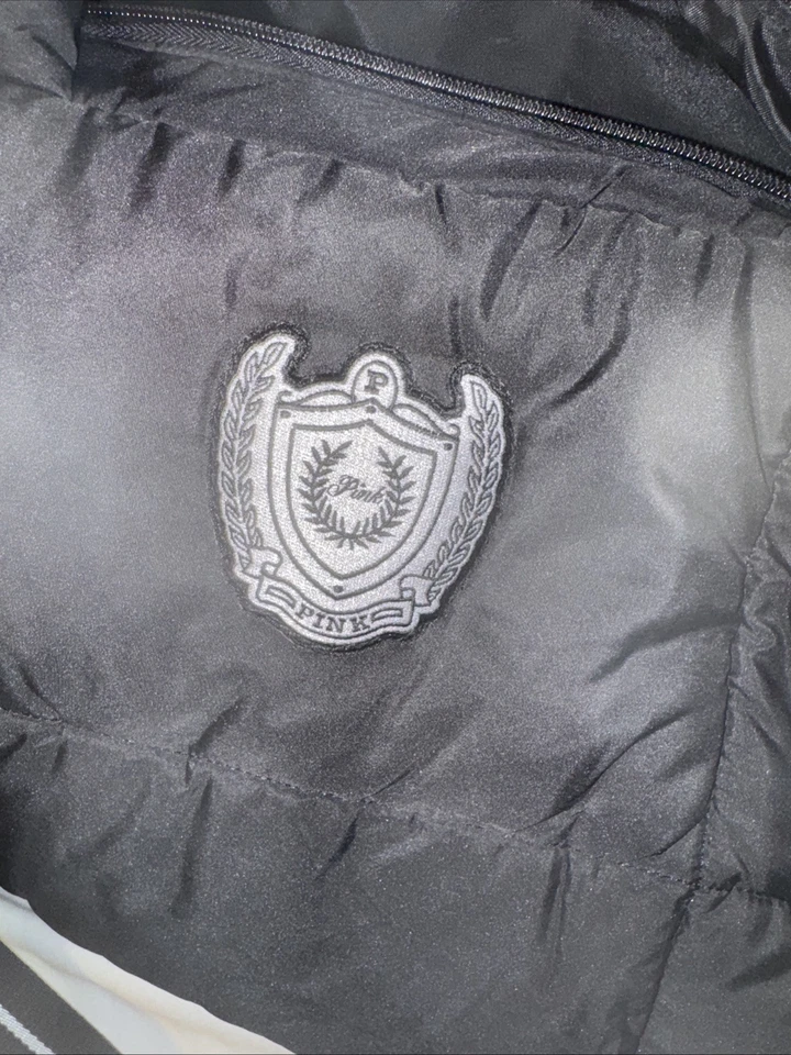 Victoria's Secret Quilted Duffle Bag Black Weekender Logo Zipper Pocket - Image 2 of 4