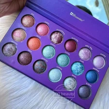 New BH Cosmetics Galaxy Chic 18 Colors Eyeshadow Palette Full size~Rare