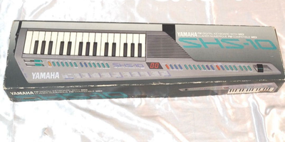 YAMAHA SHS-10 デジタルキーボード Yamaha SHS-10 Silver SHS-10S Digital MIDI Synthesizer Keyboard