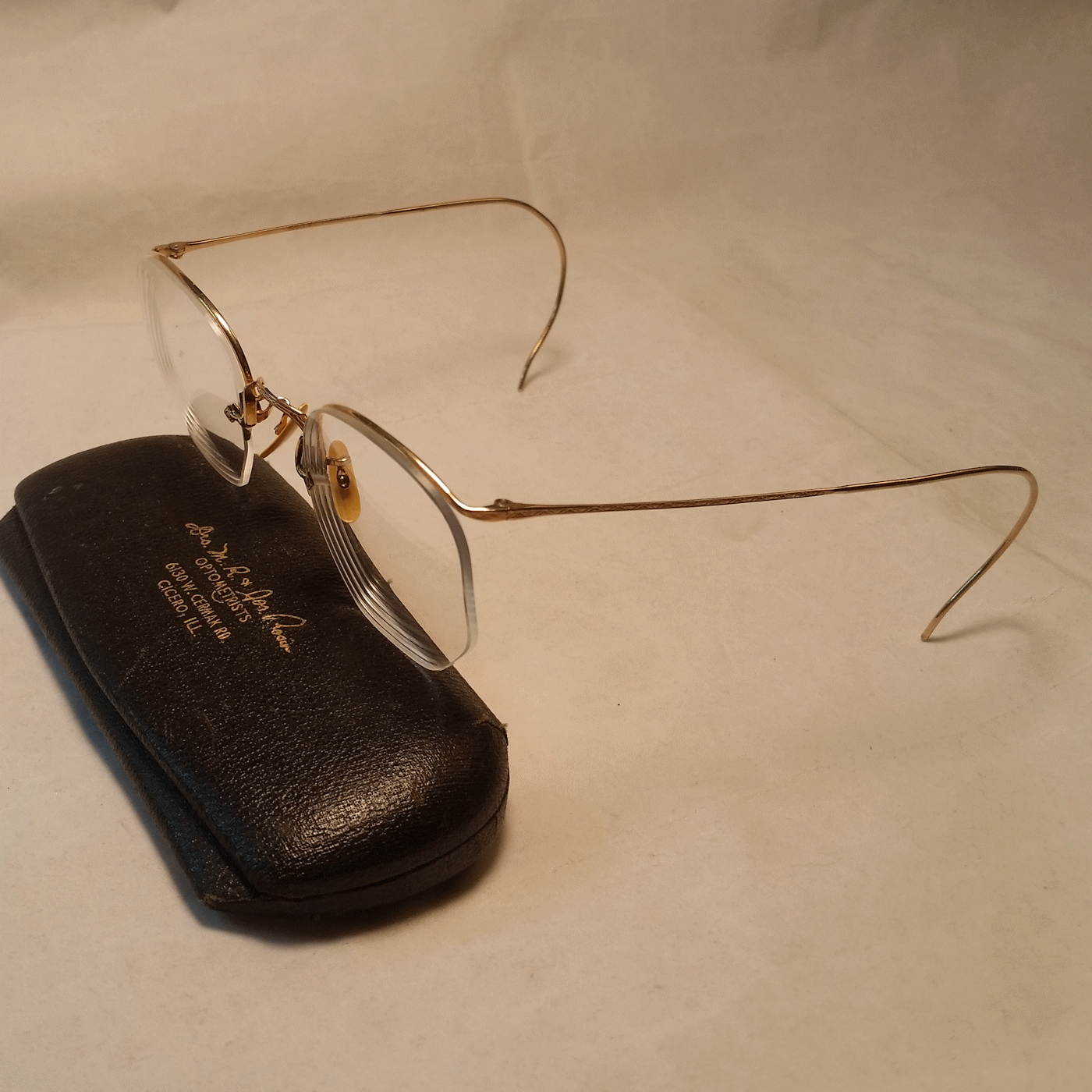 American Optical Numont Crossley True Antique Eyeglasses & Case - 12K Gold Fill - Picture 7 of 10