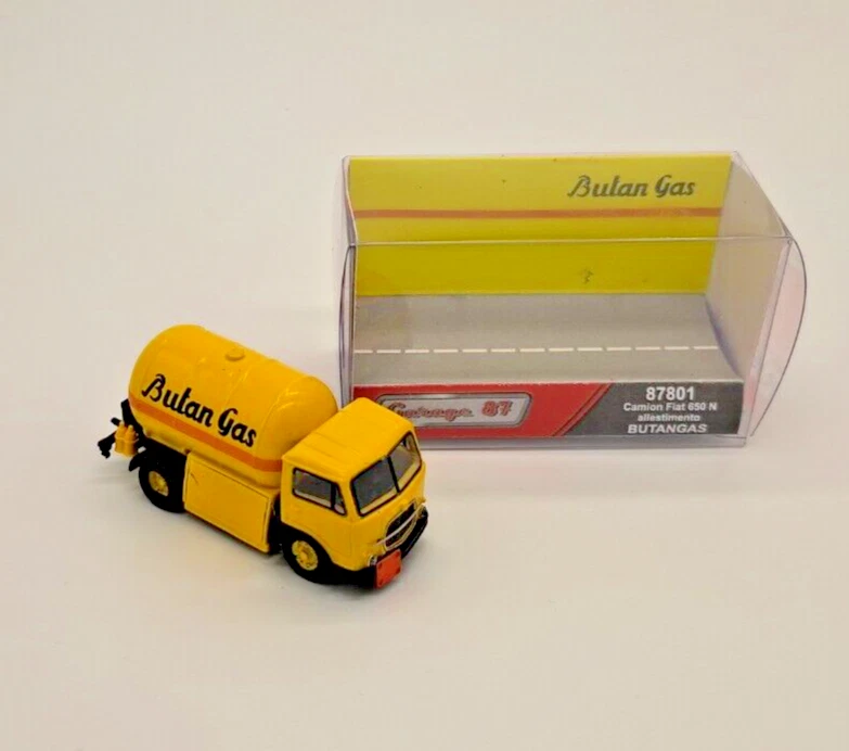 Garaje 87 87801 Fiat 650 N Camión Librea BUTANGAS Escala H0 1:87 Foto 2 de 4
