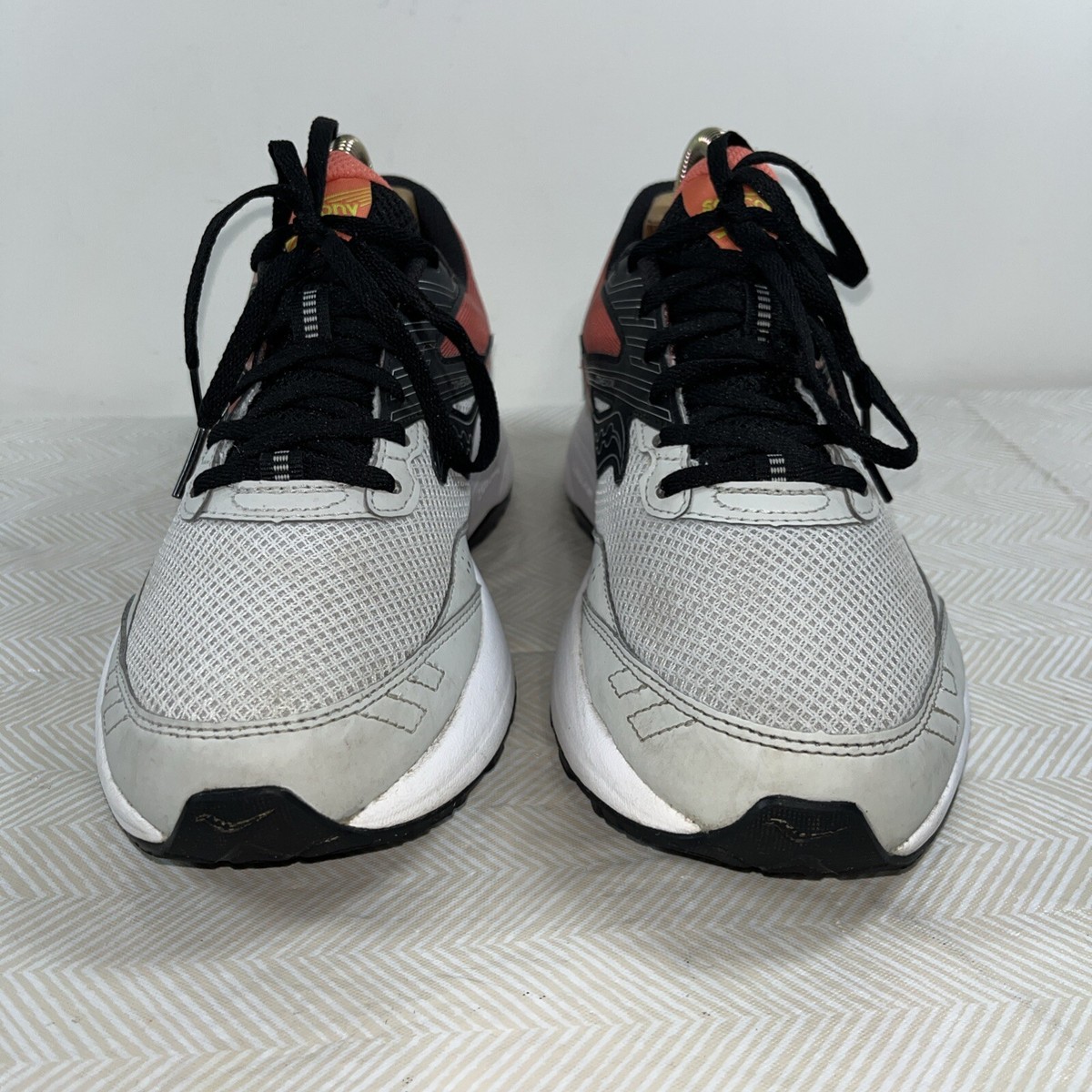 Saucony Womens Cohesion 15 S10701-16 White Running Shoes Sneakers Sz  Casual