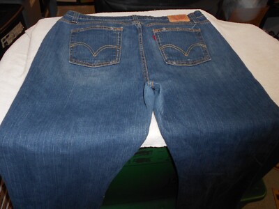 VINTAGE womens LEVIS 512 BOOT CUT STRETCH blue denim jeans 20 M (37 x 31 1/2)