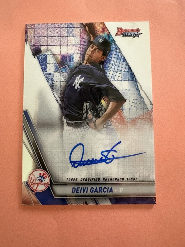 2019 Bowman's Best - Autographs Deivi Garcia #B19-DG (AU, RC)