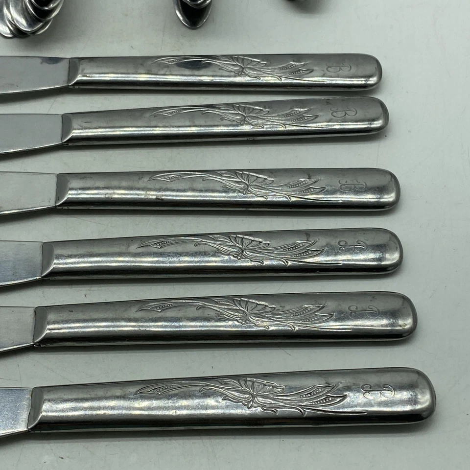 Juego de 44 piezas de servicio para 6 Utica brillante floral con monograma “B” UT19 7 Foto 2 de 4