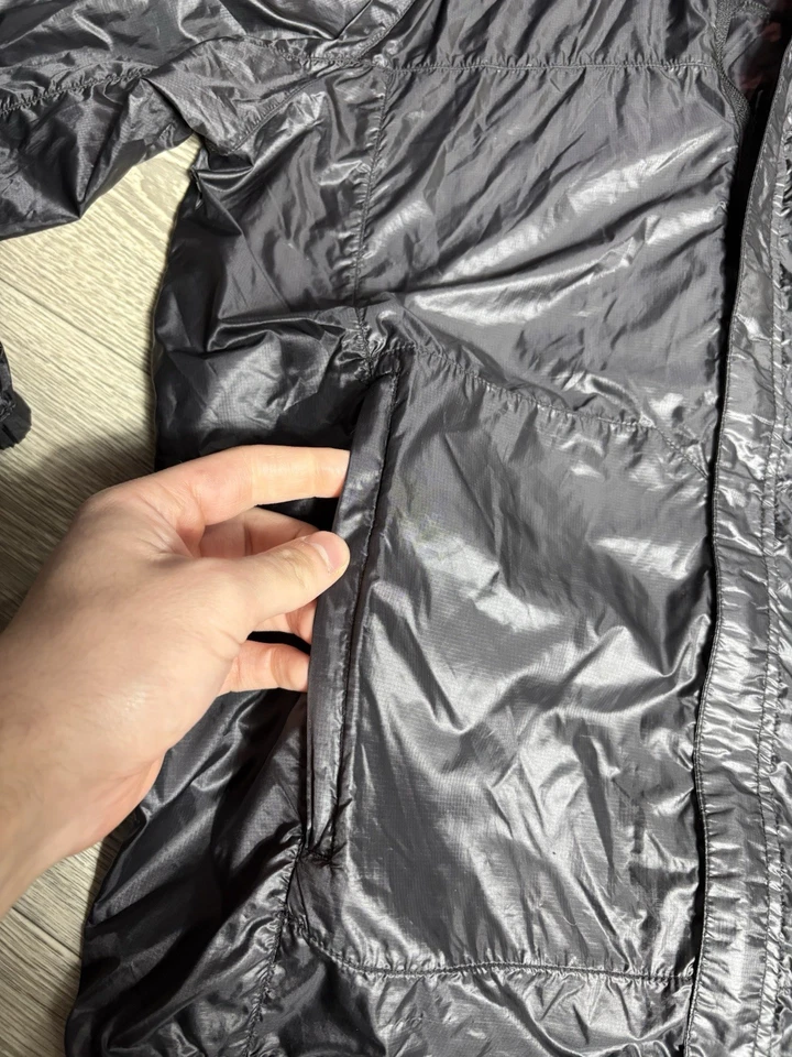 ISAORA LIGHT JACKET MEN’S Size M Black With Bag Training Rain Nylon - Image 4 of 4