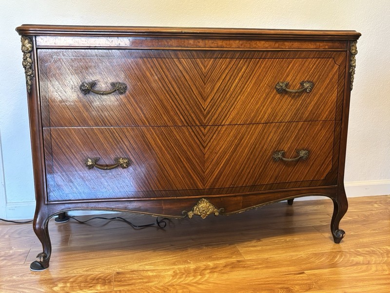 Antique bedroom furniture sets full size