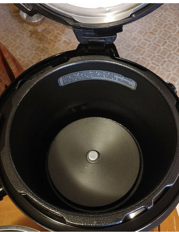 NuWave Black / Stainless Nutri Pot 8Qt Digital Pressure Cooker Used