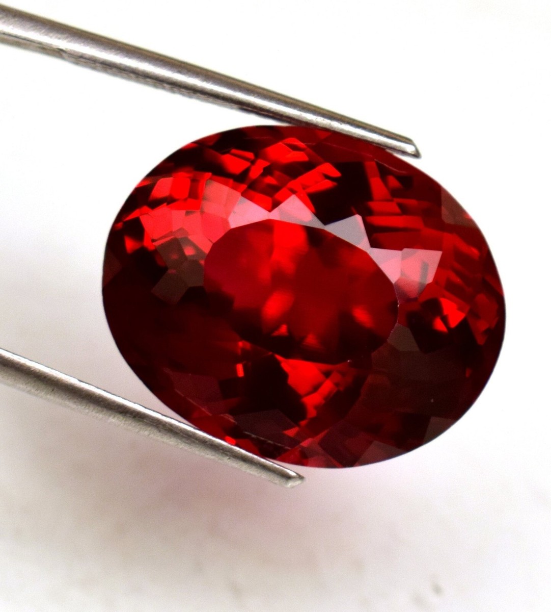 Paire De Rubis Naturels Ovales 3x5 Mm, Couleur Rouge Sang De Pigeon, Origine Birmanie, Certificat GDL, Qualité Excellente - Neufs Sans Emballage D'origine