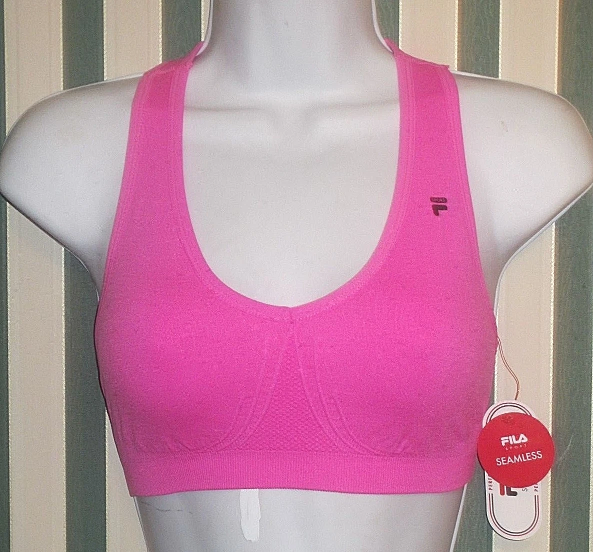 NWT FILA SPORT Seamless Pink Sports Bra with Wicking Technology Size XS