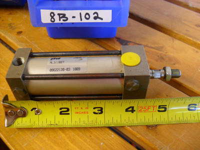 PHD air cylinder ML311027 / 08622120-03 / 1009 w/free shipping