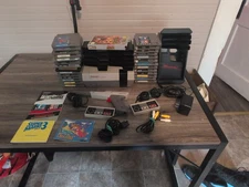 Nintendo NES-001 Original Console Bundle  Zapper 2 Controllers 29 Games Tested