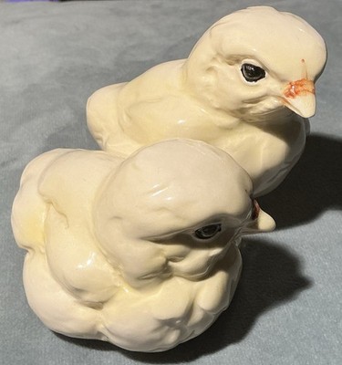 Vintage 1975 Goebel West Germany Porzellan ''Zwei Küken'' 32006-07 6,5 cm H 8,5 cm L