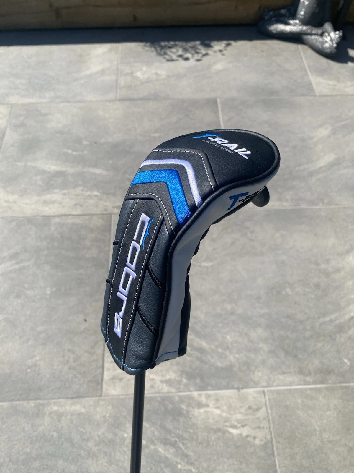 Cobra T Rail 4 Hybrid Left Handed Ultralite 50R Shaft Brand New With Headcover 7