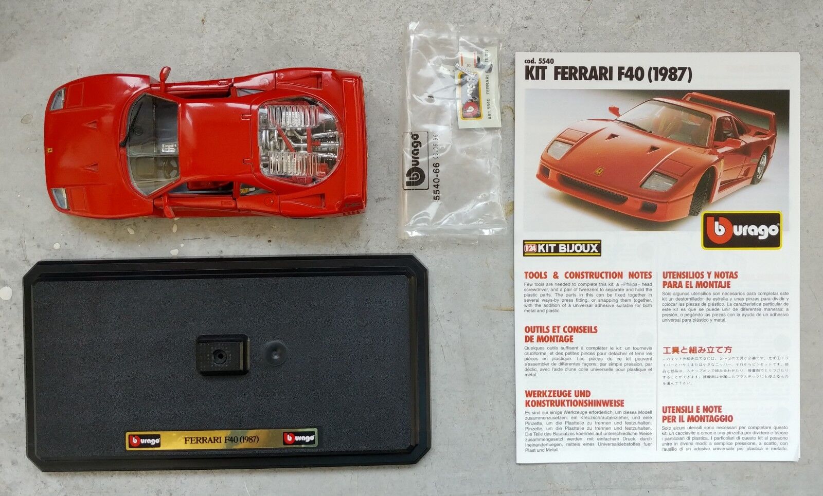  1:24 - Bburago Ferrari Car Collection R&P : Arts, Crafts &  Sewing