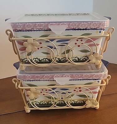 Temptations by Tara Old World 1QT Rect. Dish W/Lid Trivet & Wire Rack Lot Of 2