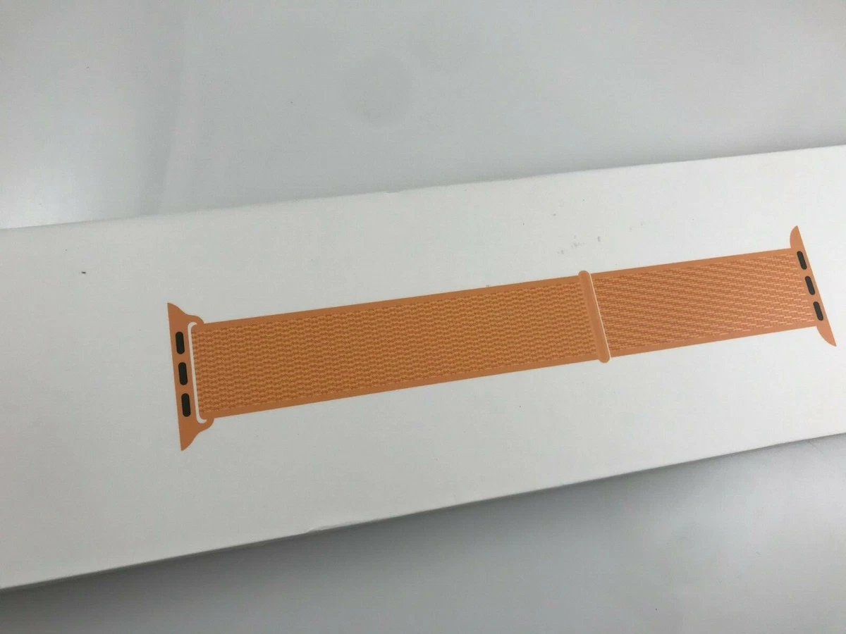NEW in retail box Original Apple watch band Sport loop 38mm 40mm