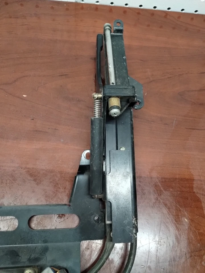 1992-1997 BMW K1100 K1100LT Wind Shield Adjuster Motor Tilt Mount Bracket - Image 3 of 4